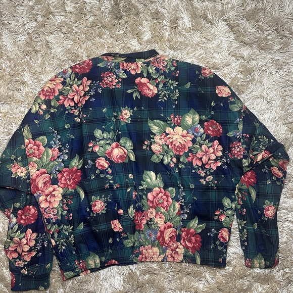 Orvis Floral Bomber Jacket - Green and Red - Picture 5 of 6